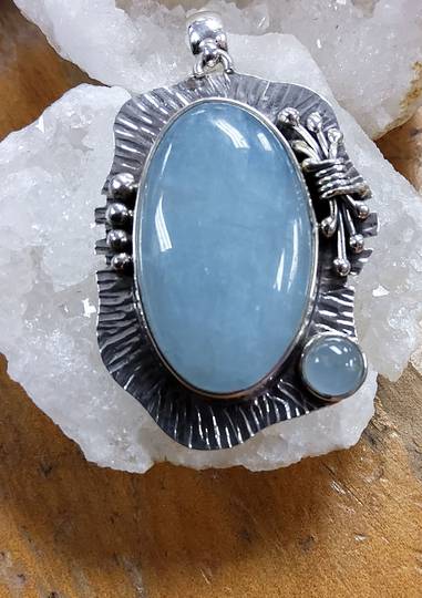 Sterling Silver Large Oval Aquamarine Pendant image 0